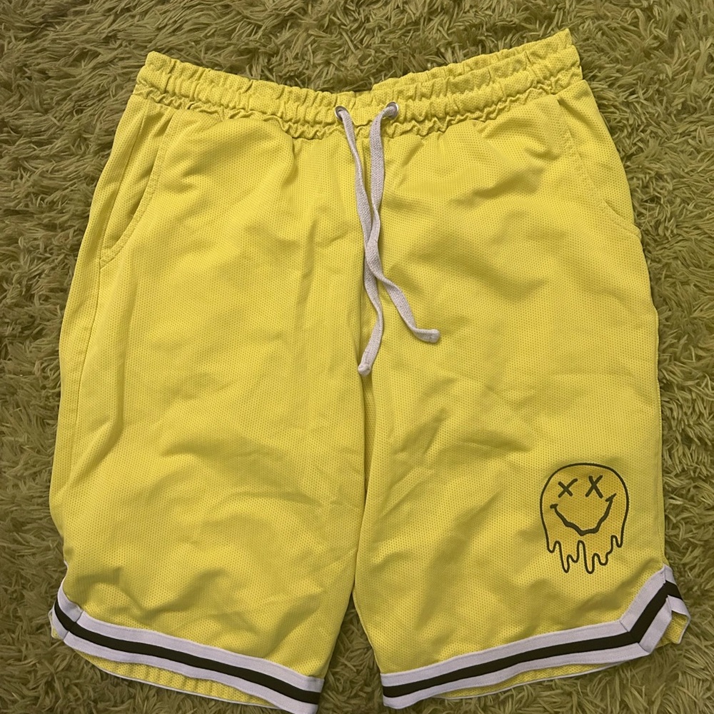 Yellow Men's Shorts with Graphic Design